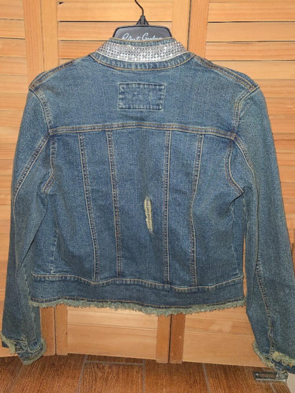 Jean Jacket - Picture 2 of 7